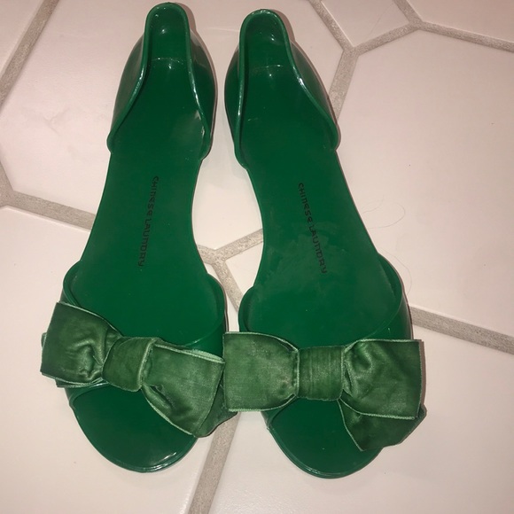 Chinese Laundry Green Bow Peep-Toe Flats - Picture 4 of 8